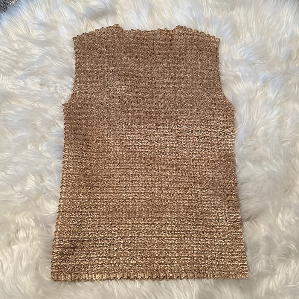 ❤️5/$25❤️ Dress Barn Crepe Tank/Shell - Picture 5 of 5